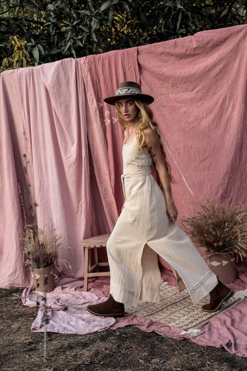 Frangipani dress. Beige