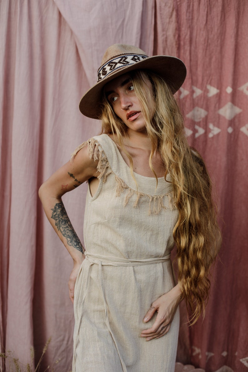 Luna dress. Beige