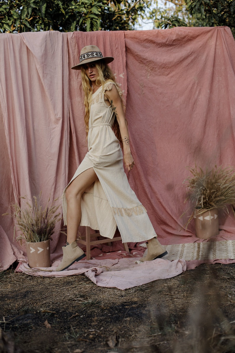 Luna dress. Beige
