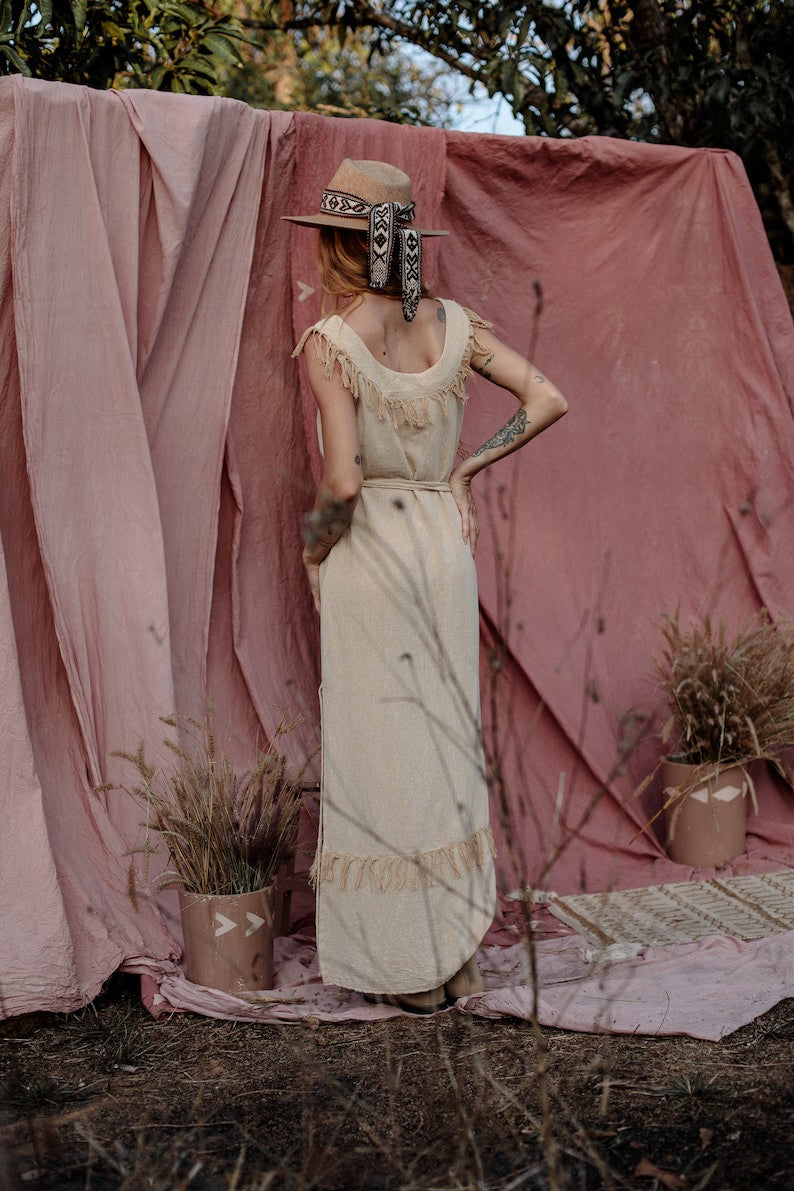 Luna dress. Beige