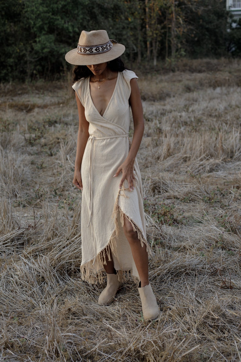 Cielo Dress. Beige